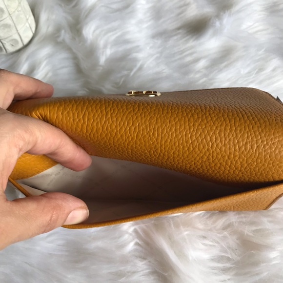 Firm❗️Michael Kors Fulton flap continental wallet - Picture 5 of 5